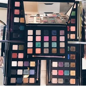 Lot of 5 Urban Decay palettes